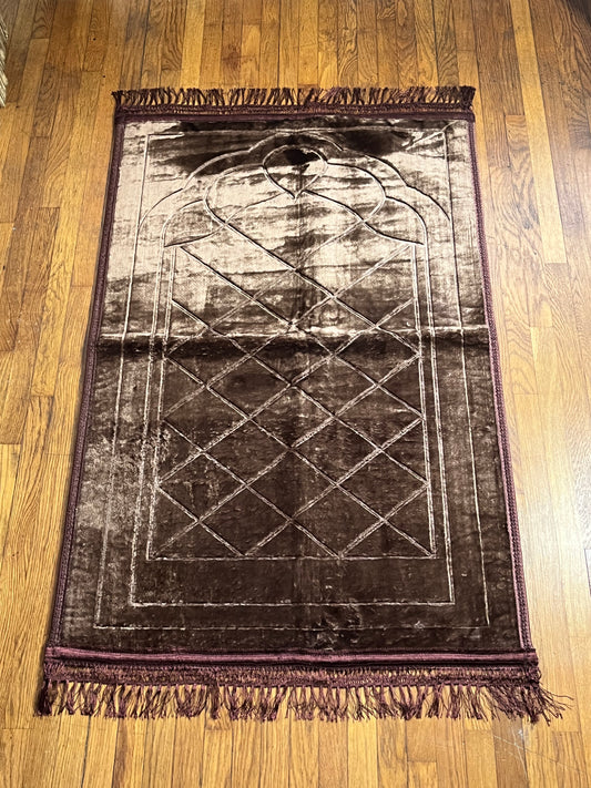 Tapis de prière marron