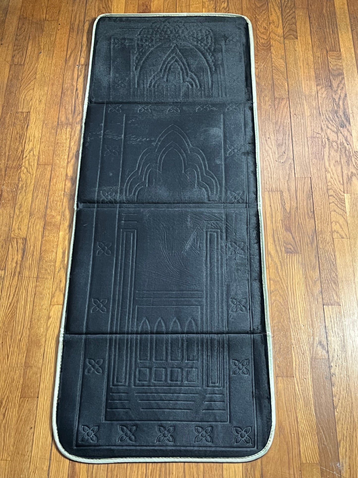 TAPIS DE PRIERE AVEC DOSSIER NOIR