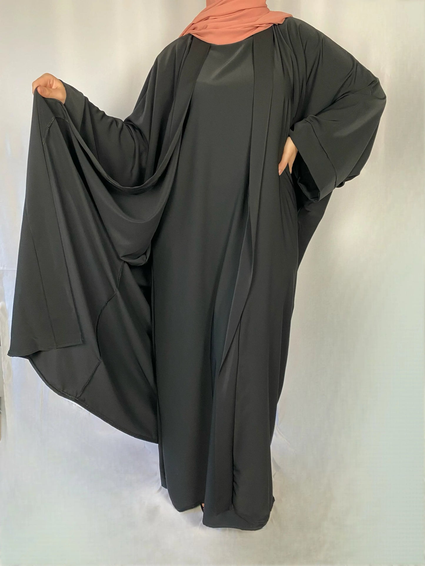 Abaya Femme Élégante - Abaya Hind - Ayattboutique