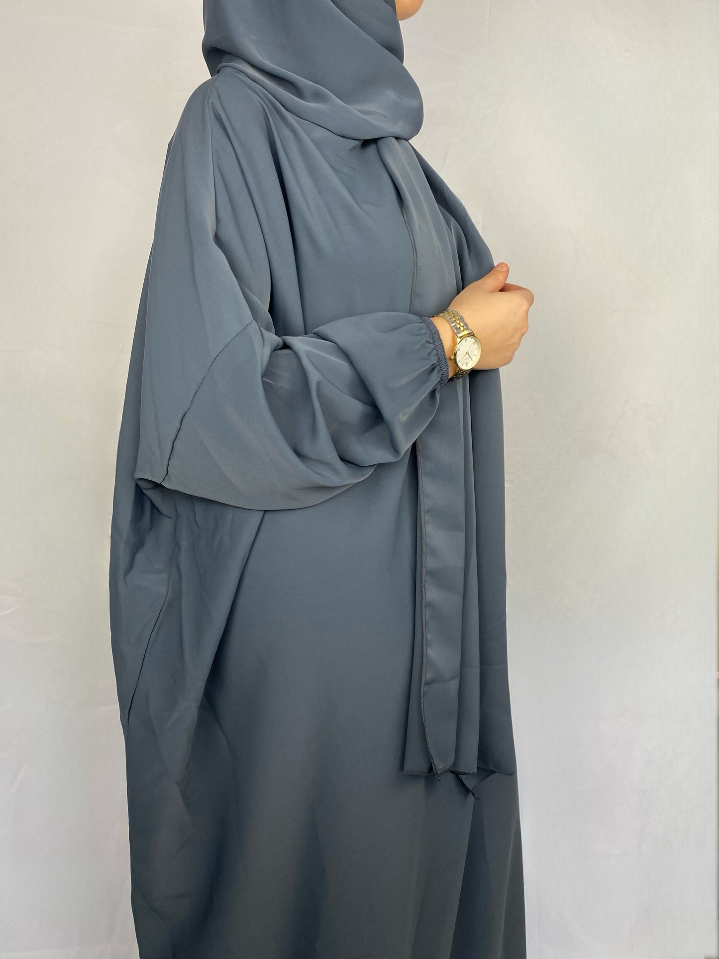 ABAYA SOIE DE MEDINE HIJAB INTEGRE GRIS