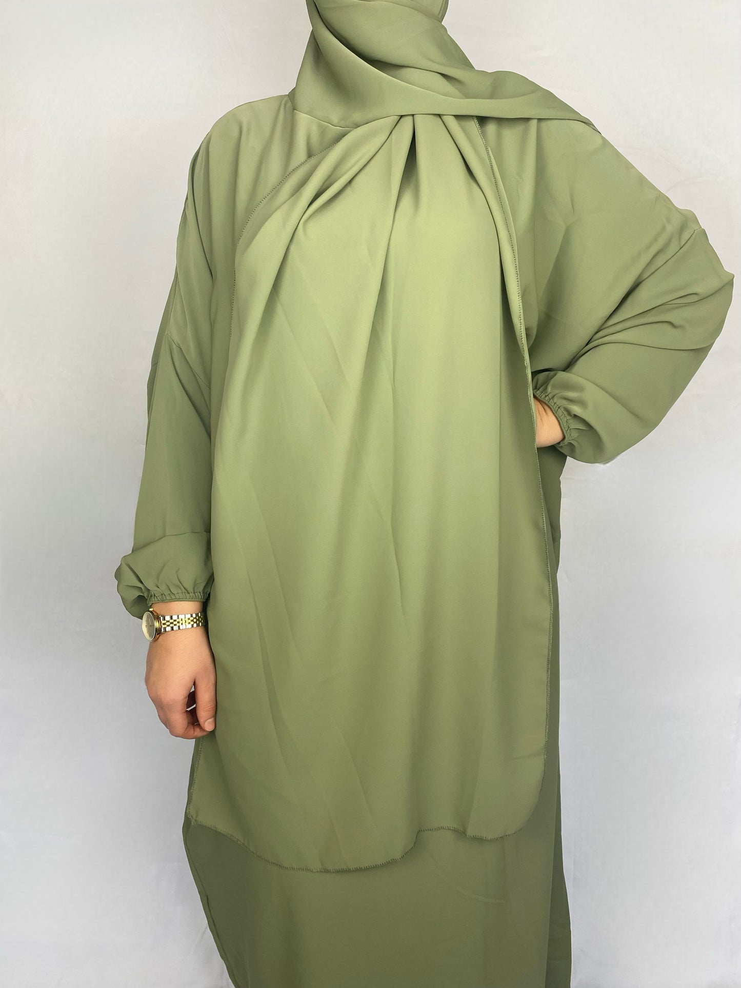 ABAYA SOIE DE MEDINE HIJAB INTEGRE VERT Ayattboutique